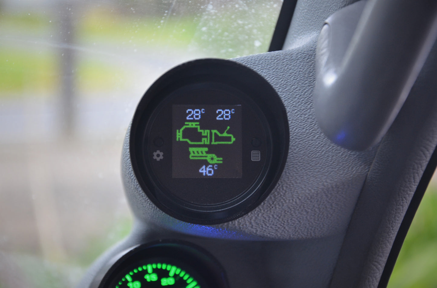 Engine, Transmission and EGT Temperature Gauge